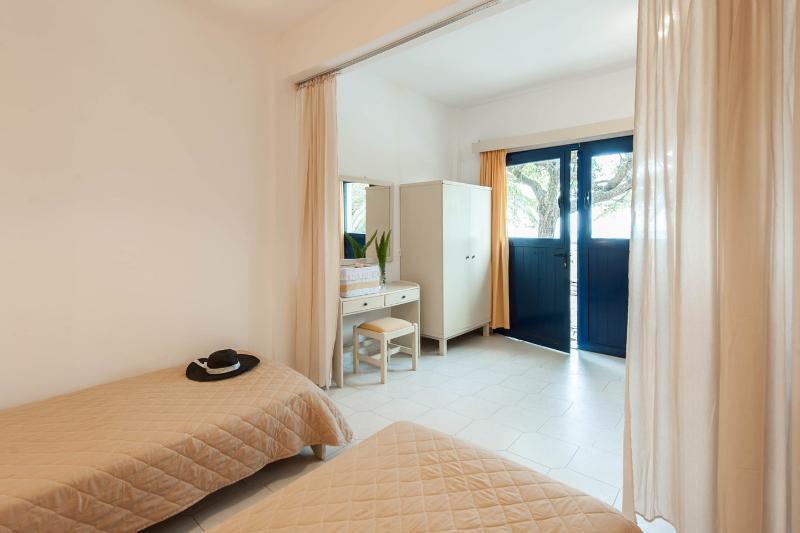 Natural Blue Green Apartment Almiros Beach Exteriör bild